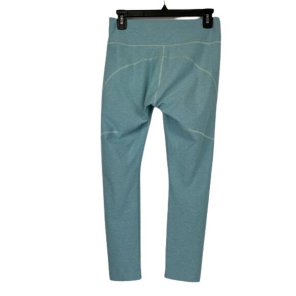 Outdoor Voices light blue cropped leggings size Medium - Picture 2 of 7